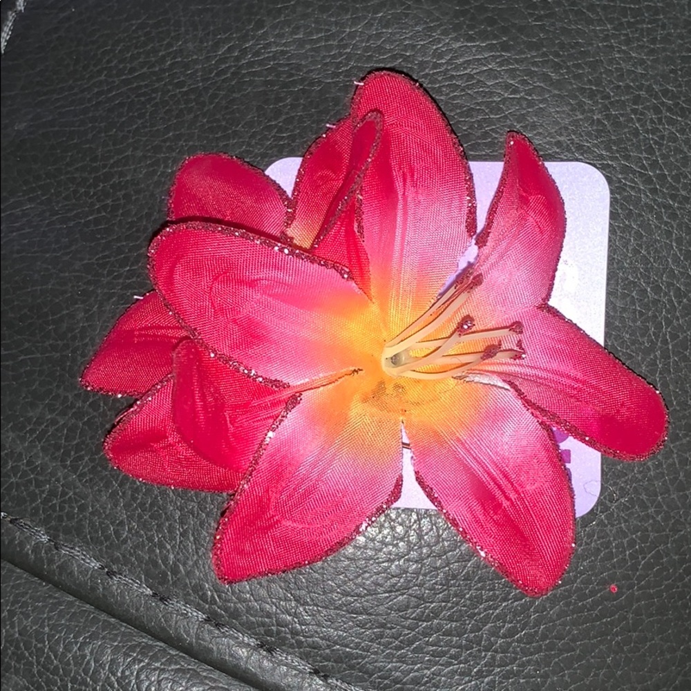 Hair flower/ pin